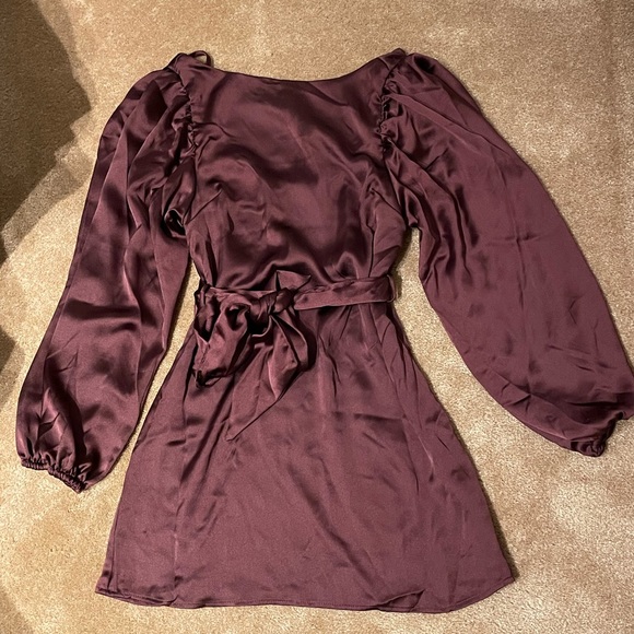 NWT Dynamite Brianna Satin Dress - Picture 3 of 4